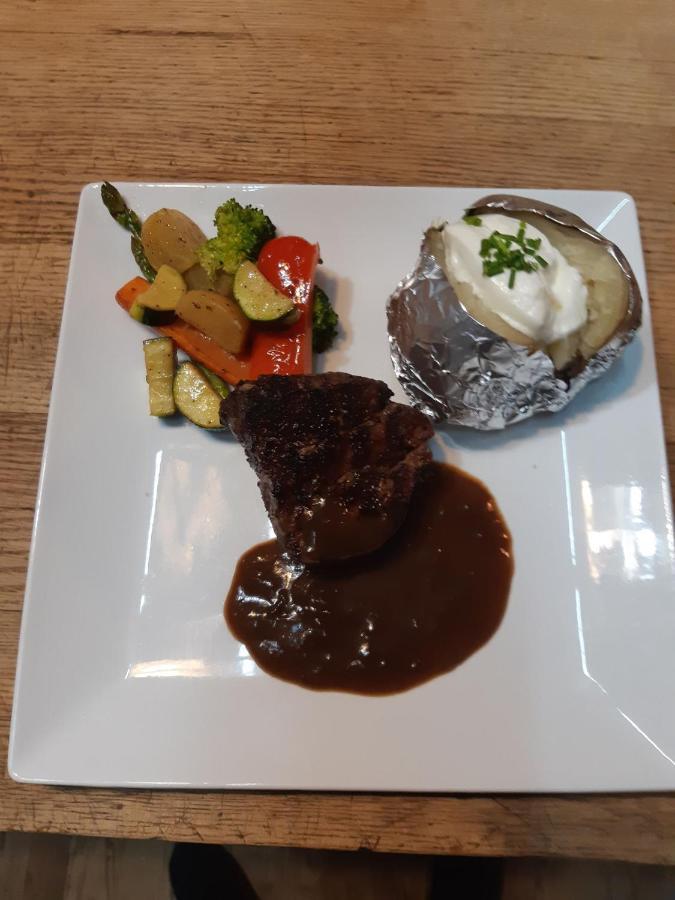 Auberge Ma Maison Sainte-Melanie Exteriör bild