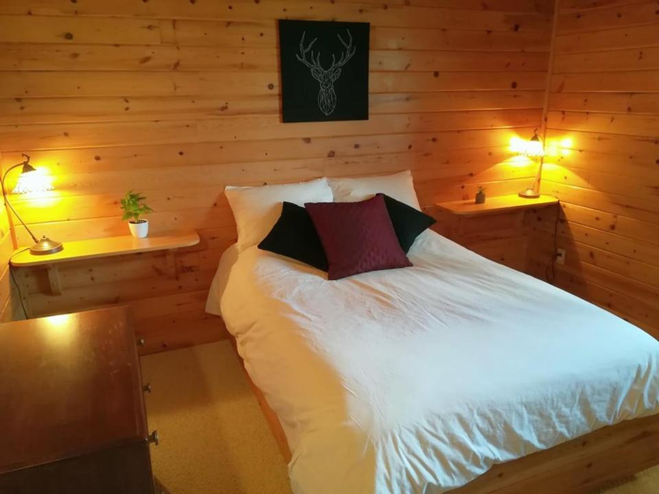 Auberge Ma Maison Sainte-Melanie Exteriör bild